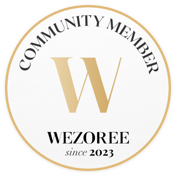 Planner Smiling Through Chaos Wezoree Community Member 2023 award