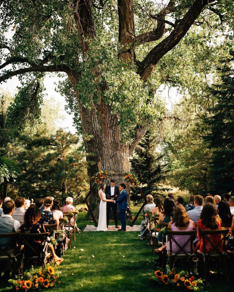 How to find a wedding planner in Denver