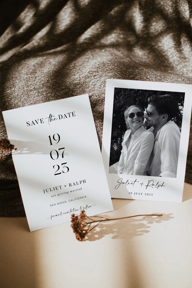 15+ Best Wedding Guest Book Alternatives 2022 [with Photos]
