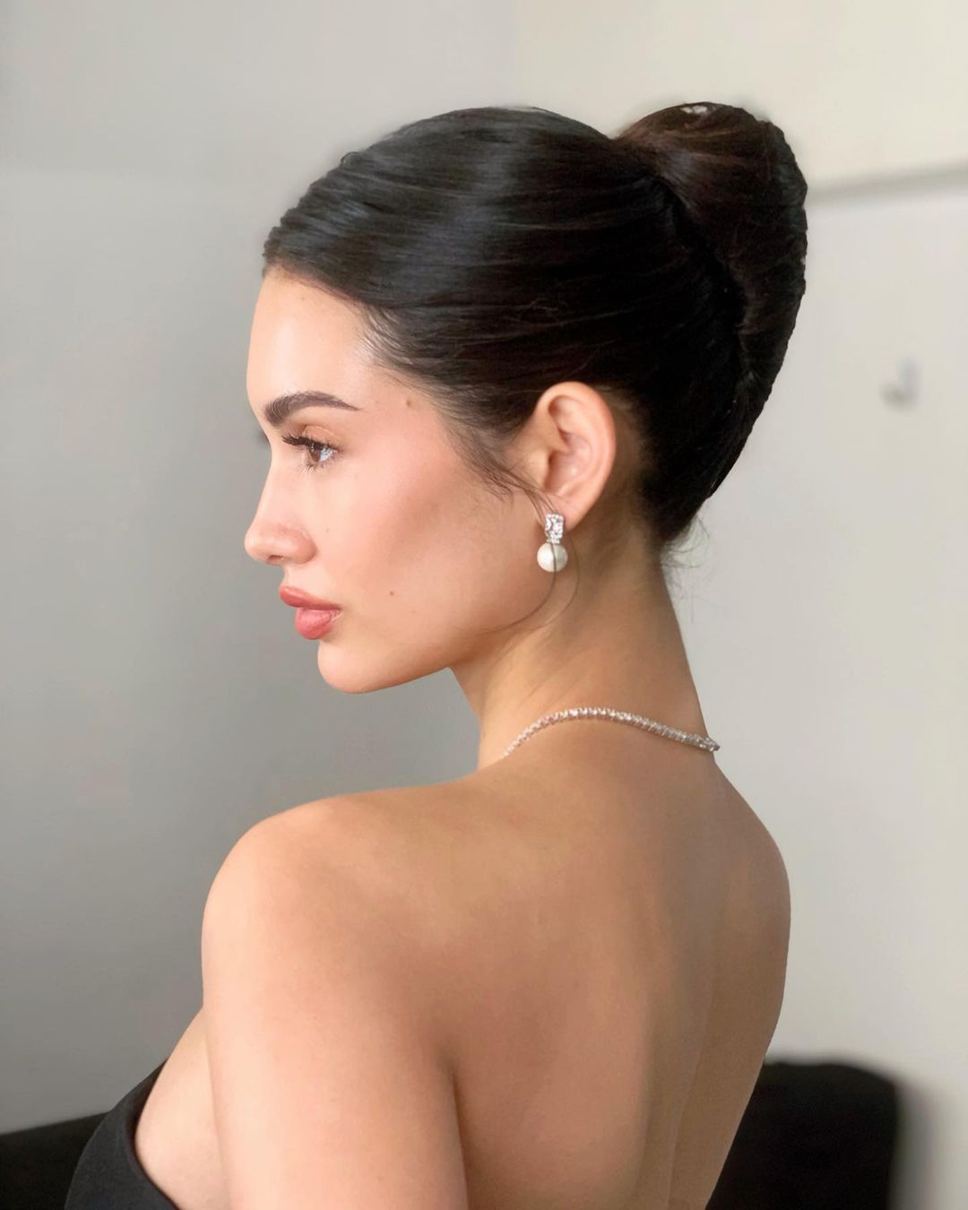 CELEB-INSPIRED SIDE BUN HAIRSTYLES YOU SHOULD TRY