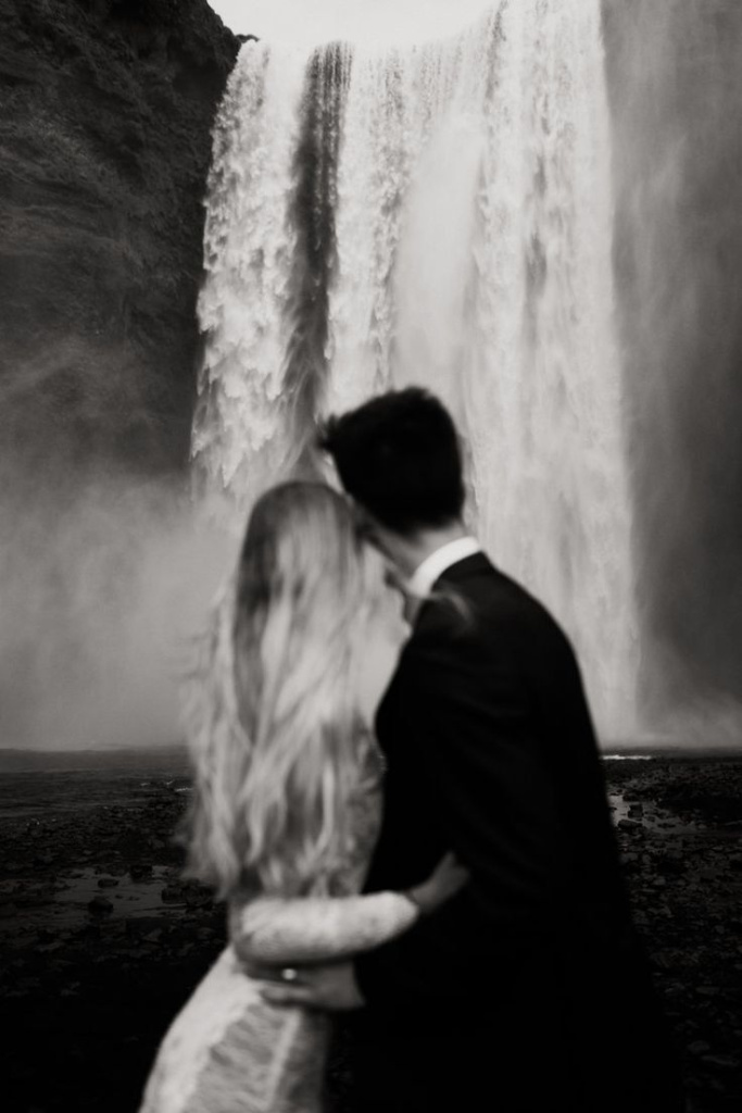 7_Iceland Elopement — Melissa Marshall.jpg