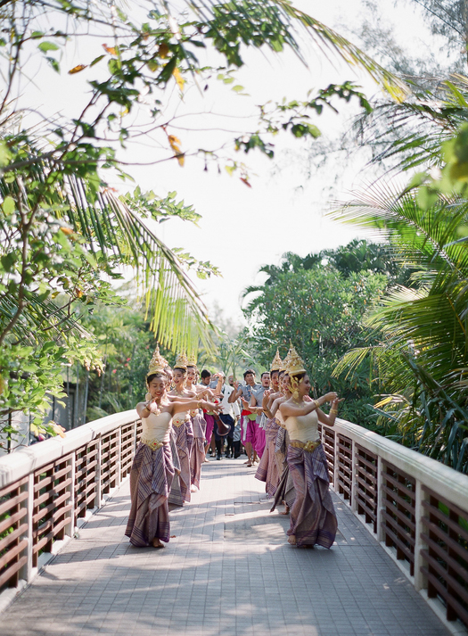 8_nadear_andres_pira_thailand_destination_wedding_greg_finck-0027_52296.jpg