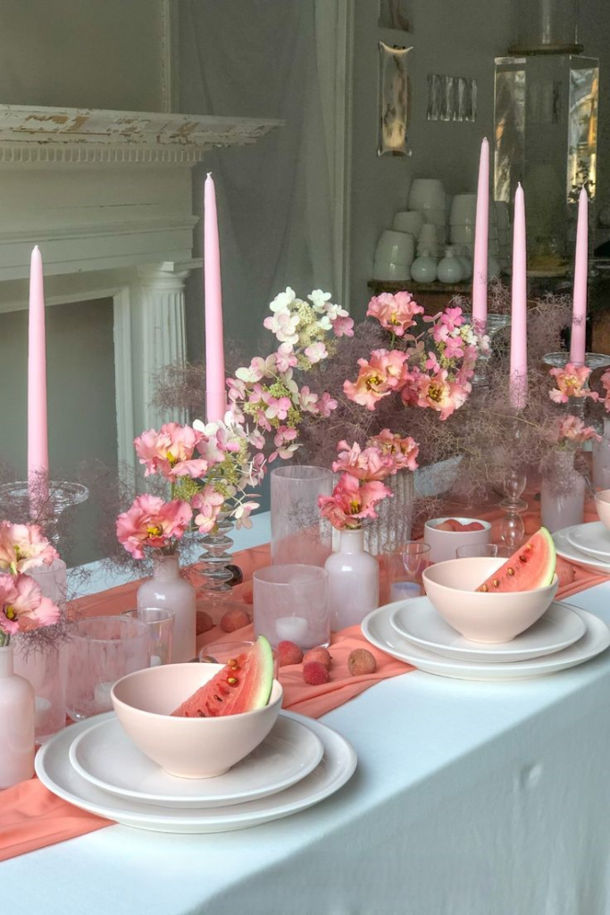 6_Summer Watermeloмn Season Inspired Tablescape.jpg