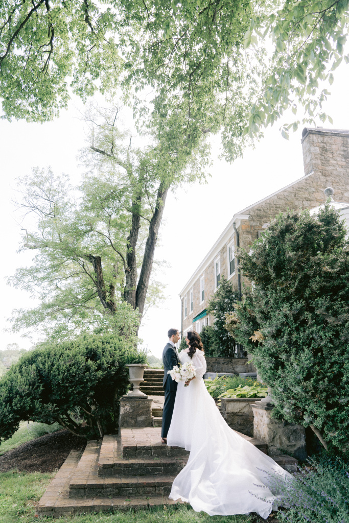 Nikki_Santerre_Wezoree_Top_Five_Virginia_Wedding_Photographers_3.jpg