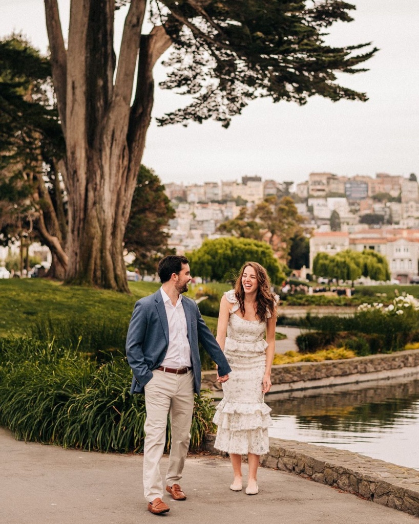 50+ Wedding Poses to Capture the Most Special Moments of Your Big Day