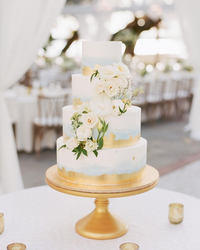 Glamorous Wedding Cakes