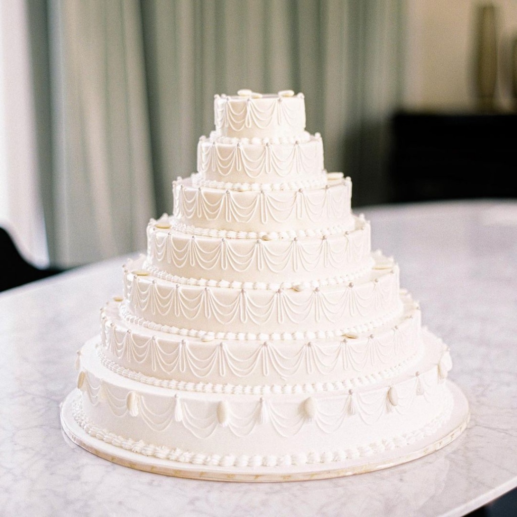 Textured Wedding Cakes