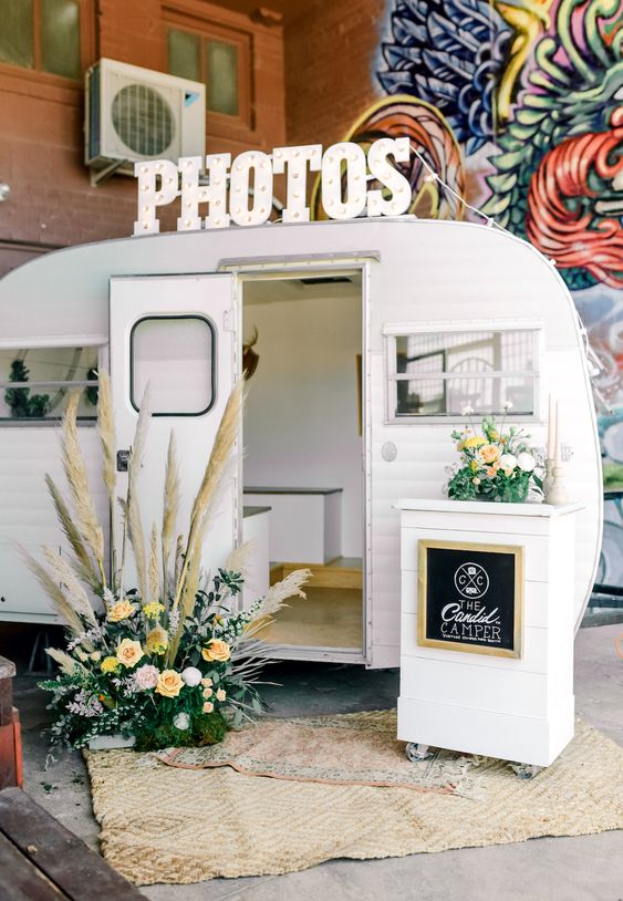 Wedding photo on sale booth ideas