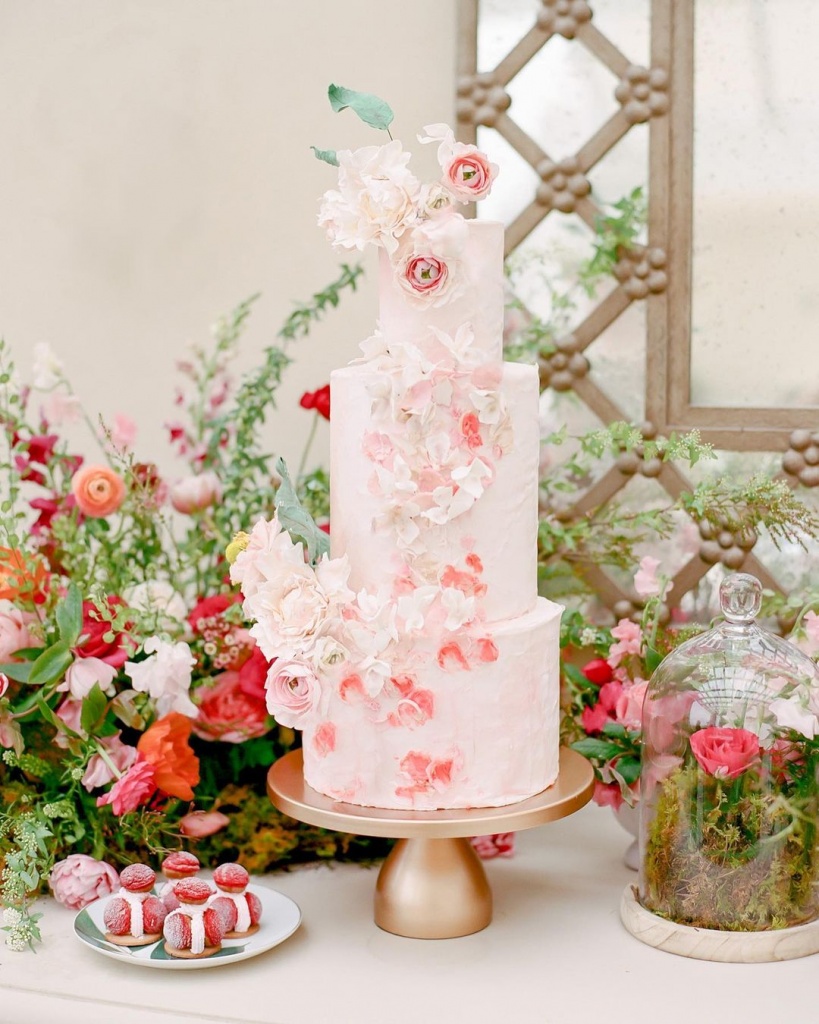 Floral Wedding Cakes