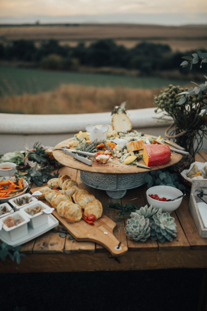 rustic-south-african-farm-wedding-overlooking-drakensberg-mountains-39-700x1050.jpg