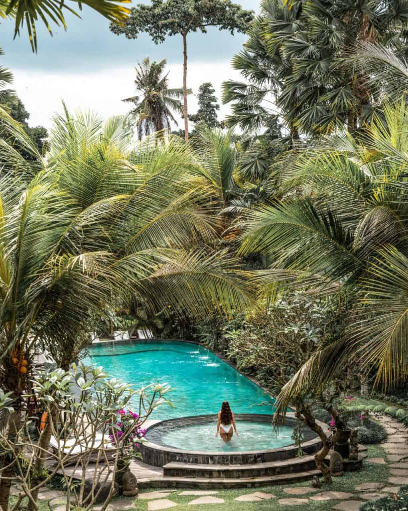 35_Hotel-Pool-The-Udaya-Resort-Ubud.jpg