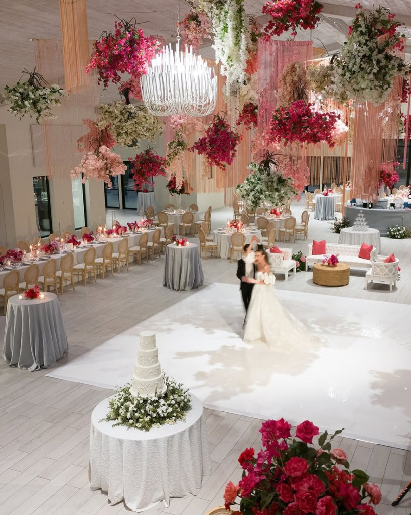 preview-planners-aisle-be-with-you-portfolio-photo-482902.jpg
