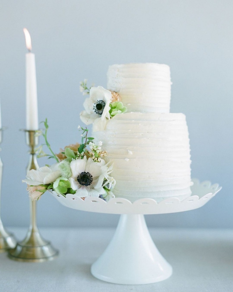 Textured Wedding Cakes