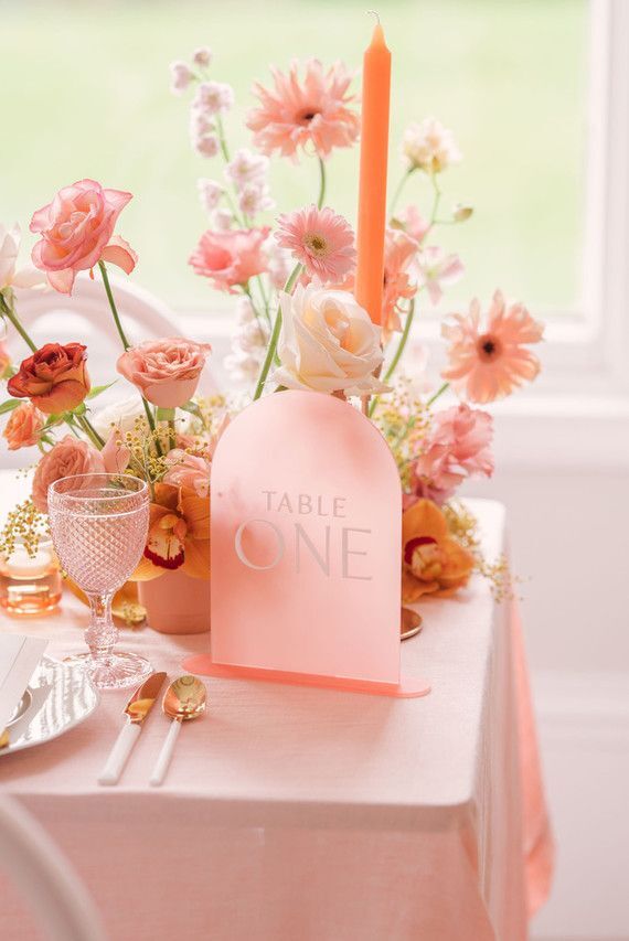 1_pin-acrylic-table-numbers-_-Wedding-_-Party-Ideas.jpg