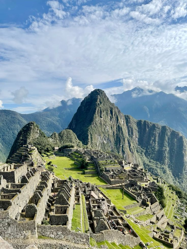 2_Machu Picchu.jpg