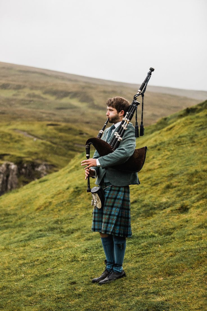 18_Isle of Skye Elopement at the Quiraing — Vow of the Wild.jpg