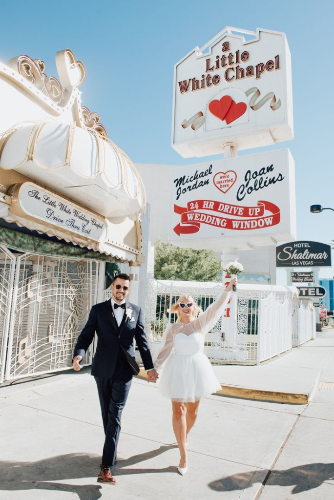 45_A-Little-White-Wedding-chapel-elopement_-Couple-Poses-Inspiration.jpg