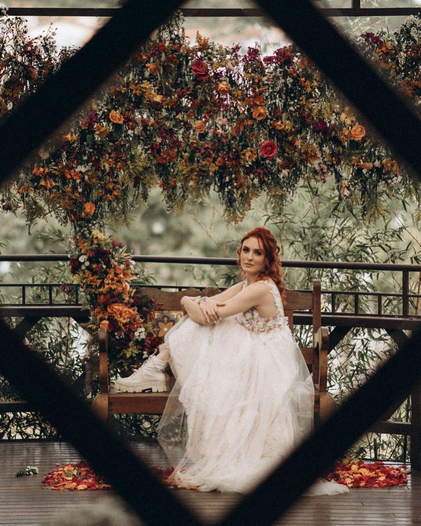 The Ultimate Guide to Fall Wedding Photography Ideas ❤️ Blog Wezoree