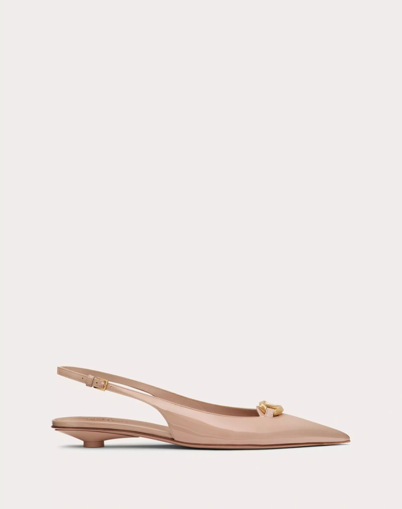 5_THE-BOLD-EDITION-VLOGO-SLINGBACK-BALLERINA-IN-PATENT-LEATHER-20fMM.jpg