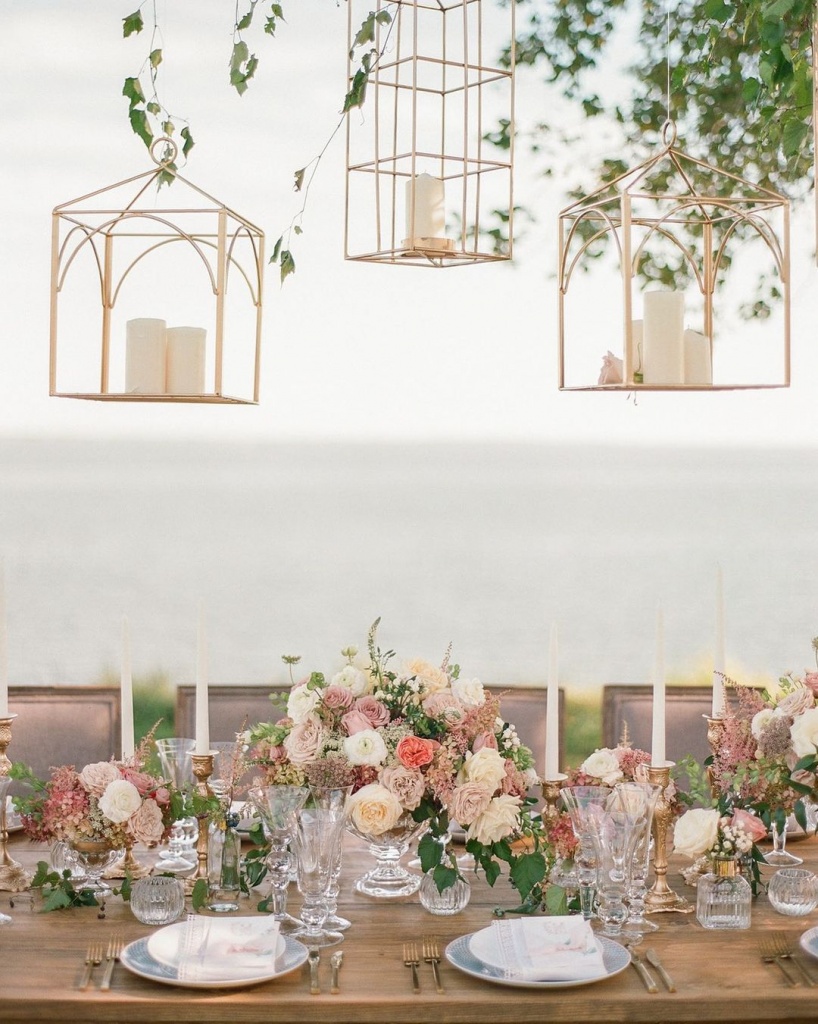 Rustic or Vintage-Inspired Wedding