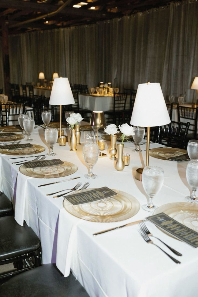 34_Minimalist Wedding Reception Table.jpg