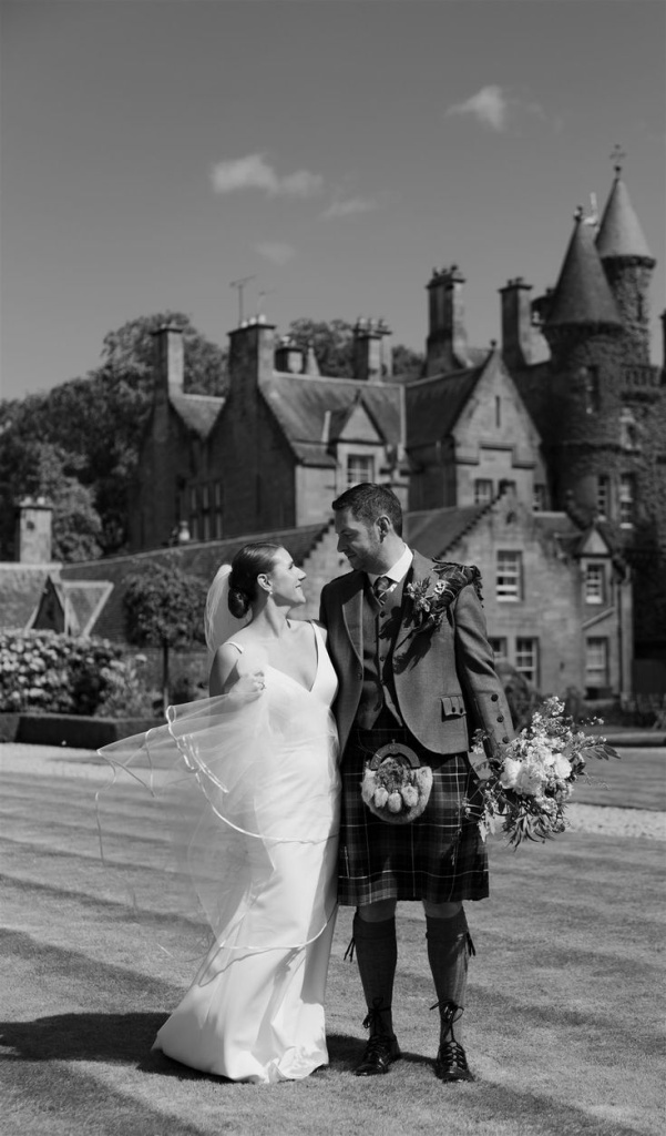 56_Carlowrie Castle Wedding _ Edinburgh Wedding Photographer _ Edinburgh Wedding Venue _ Melody Joy Co — Melody Joy Co_ _ Edinburgh Wedding Photographer _ Chicago, London & Destination Wedding Photographer.jpg