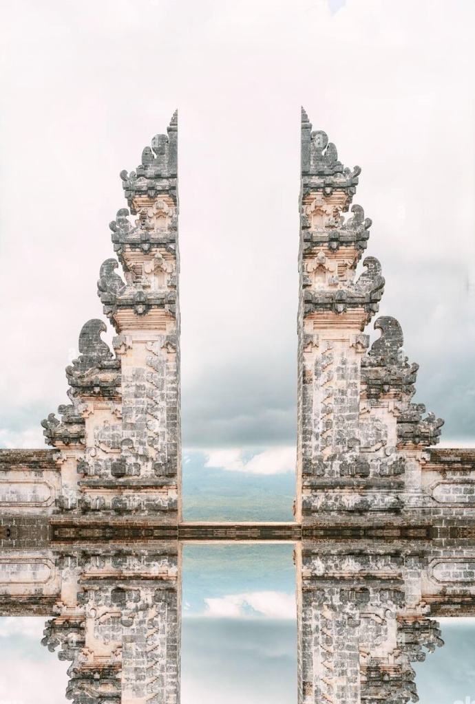 38_stunning-view-of-the-gate-of-heaven-with-its-reflection-in-the-water-north-bali-indonesia-2AMA82A.jpg