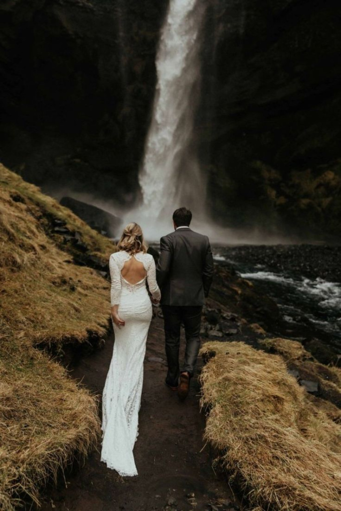 11_The most epic and moody AF Iceland elopement by The Breiters.jpg