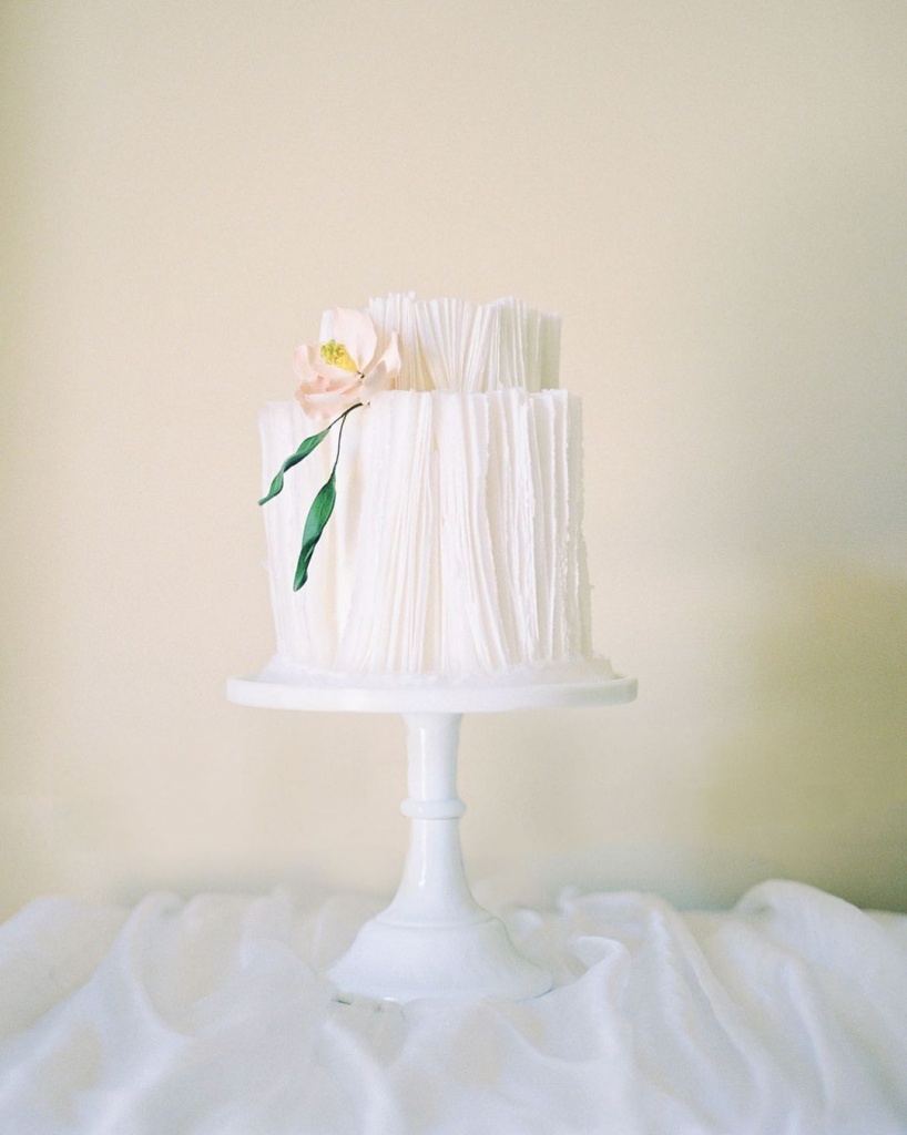 Textured Wedding Cakes