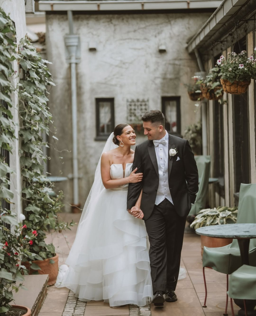 Marisa and Nicholas Elaine Merlin.jpg