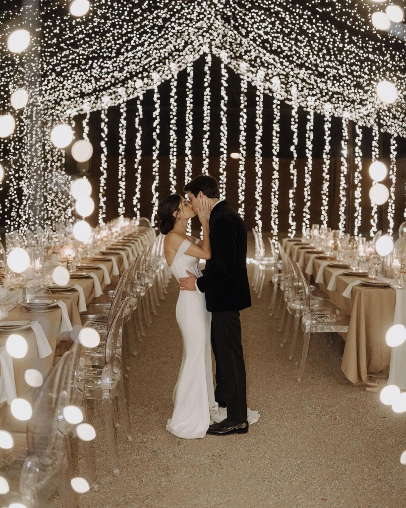 A Wedding Without Flowers? 17 Stunning Ways to Make it Possible - PartySlate