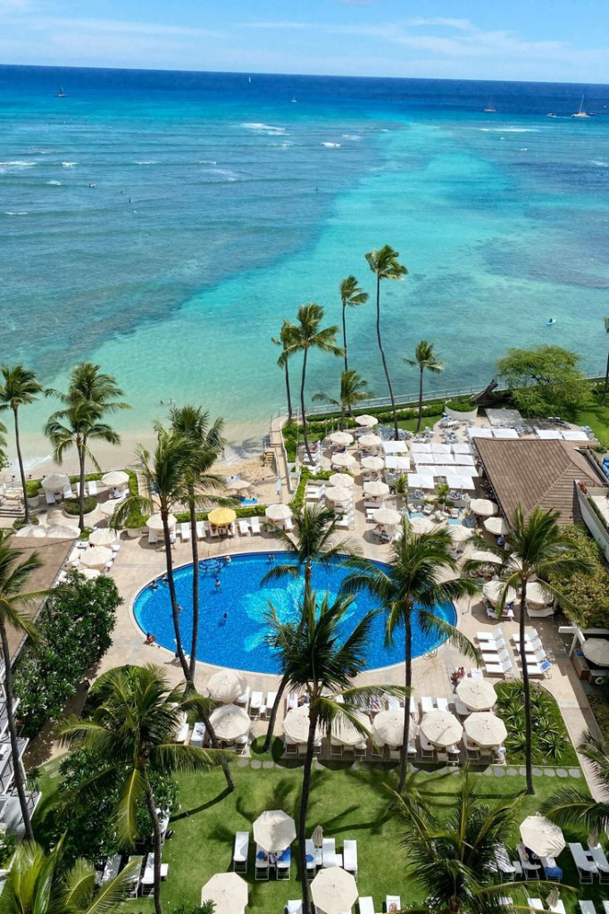 3_The-Best-Place-to-Stay-on-Oahu-_-Halekulani-Hotel.jpg