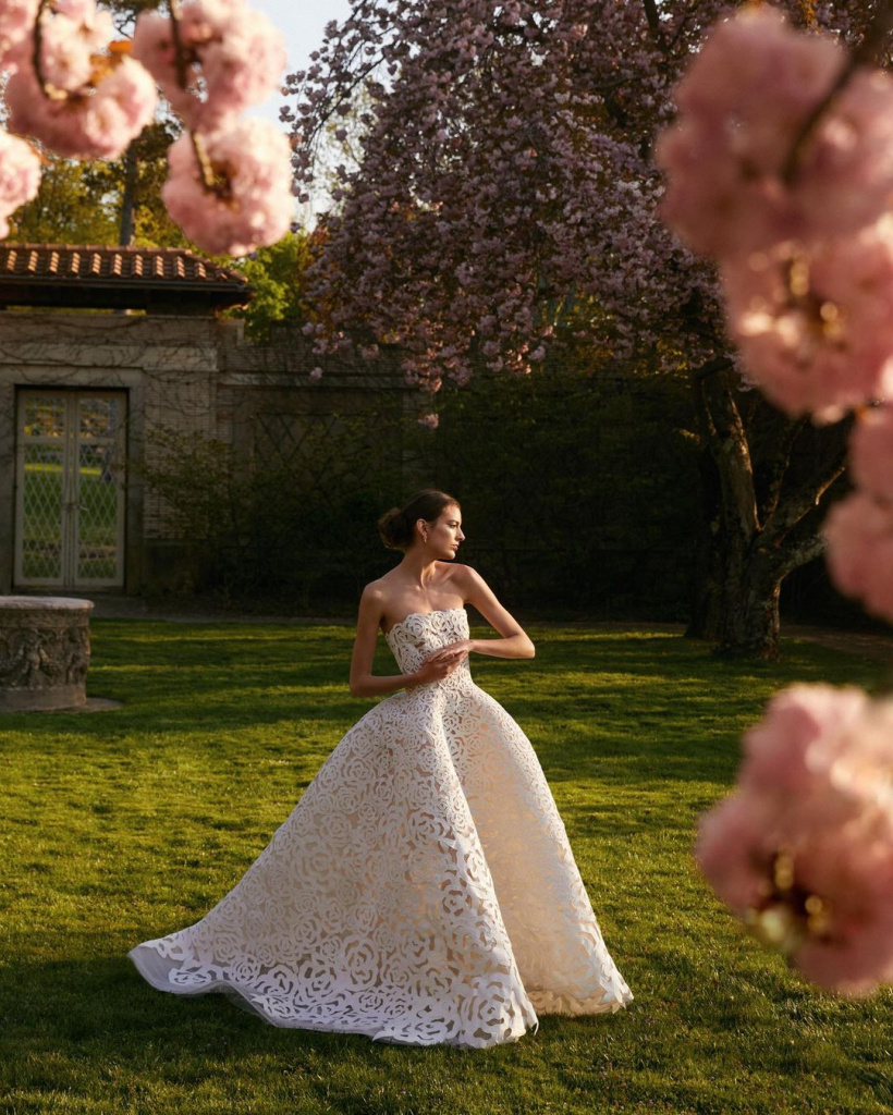 Wedding dress outlet best brands