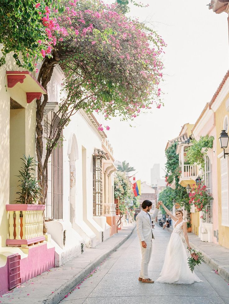 20_Dreamy Pastel Wedding Inspiration in Cartagena.jpg