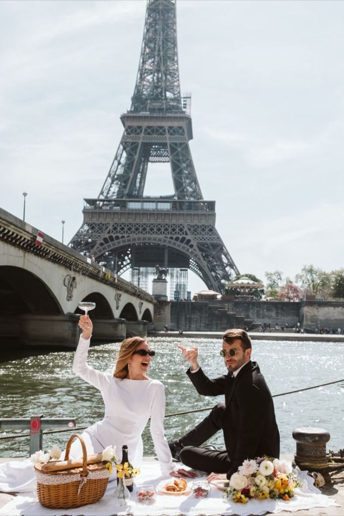 26_Editorial and modern elopement in Paris, elope in France, Paris honeymoon session , Paris elopement.jpg