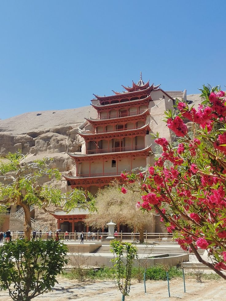 30_Dunhuang Mogao Grottoes.jpg