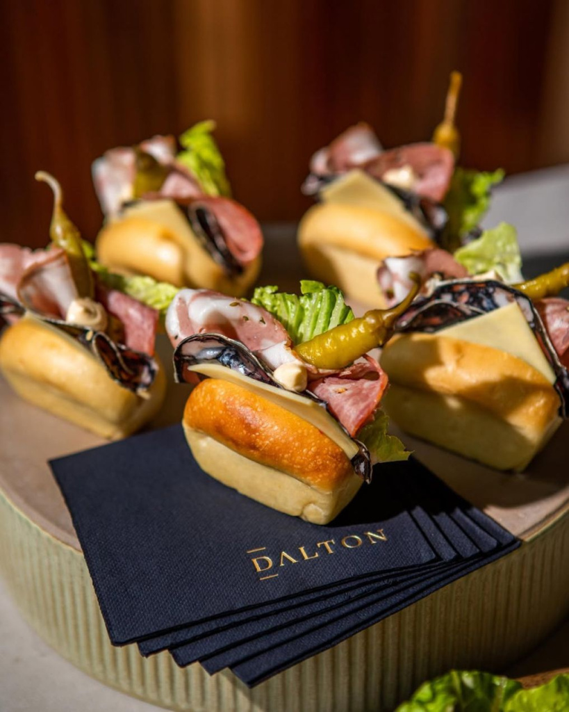 preview-catering-dalton-portfolio-photo-502288.jpg