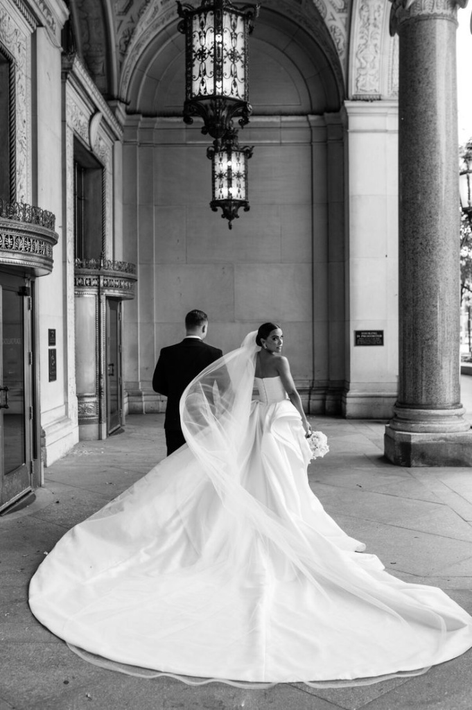 37_Gallery _ Destination Wedding Photographer in New York, Los Angeles, and Beyond _ Niki Marie Photography _ Top Chic and Timeless Destination Wedding Photographer.jpg