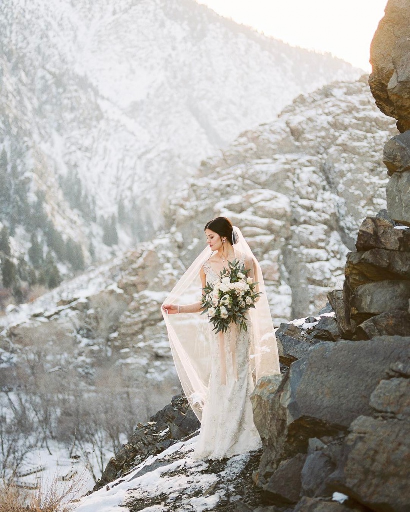 Top winter wedding photo ideas