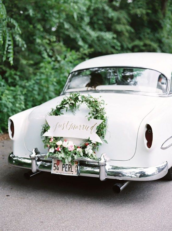 5 Awesome Ideas To Embellish Your Wedding Getaway Car.jpg