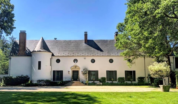 Chelsea Mansion