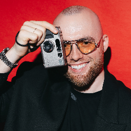 Alex Dobrovolskyi Photographer
