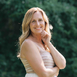 Kelly Jo