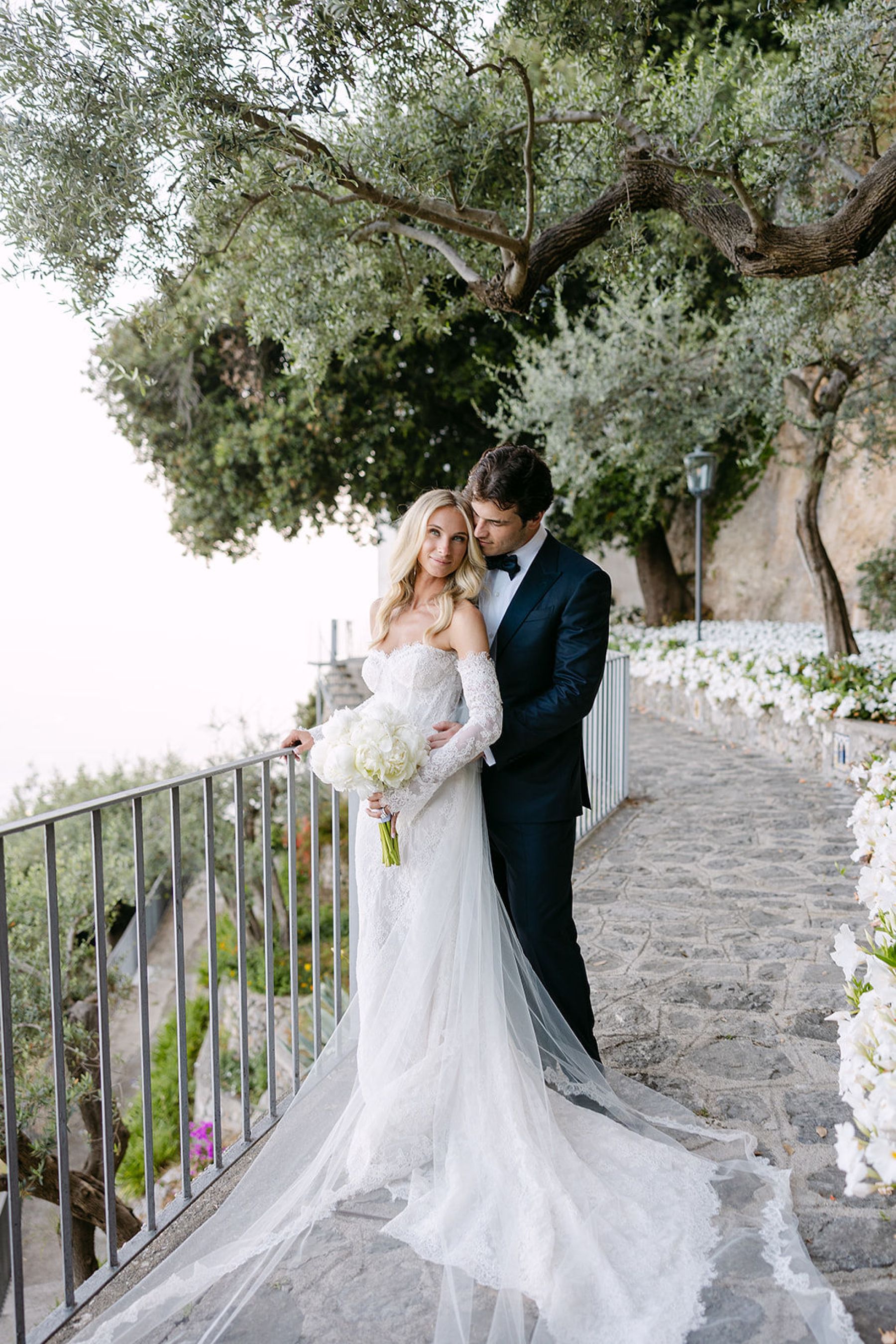Daniella and Thomas's Timeless Italian Wedding at Villa La Rondinaia photo