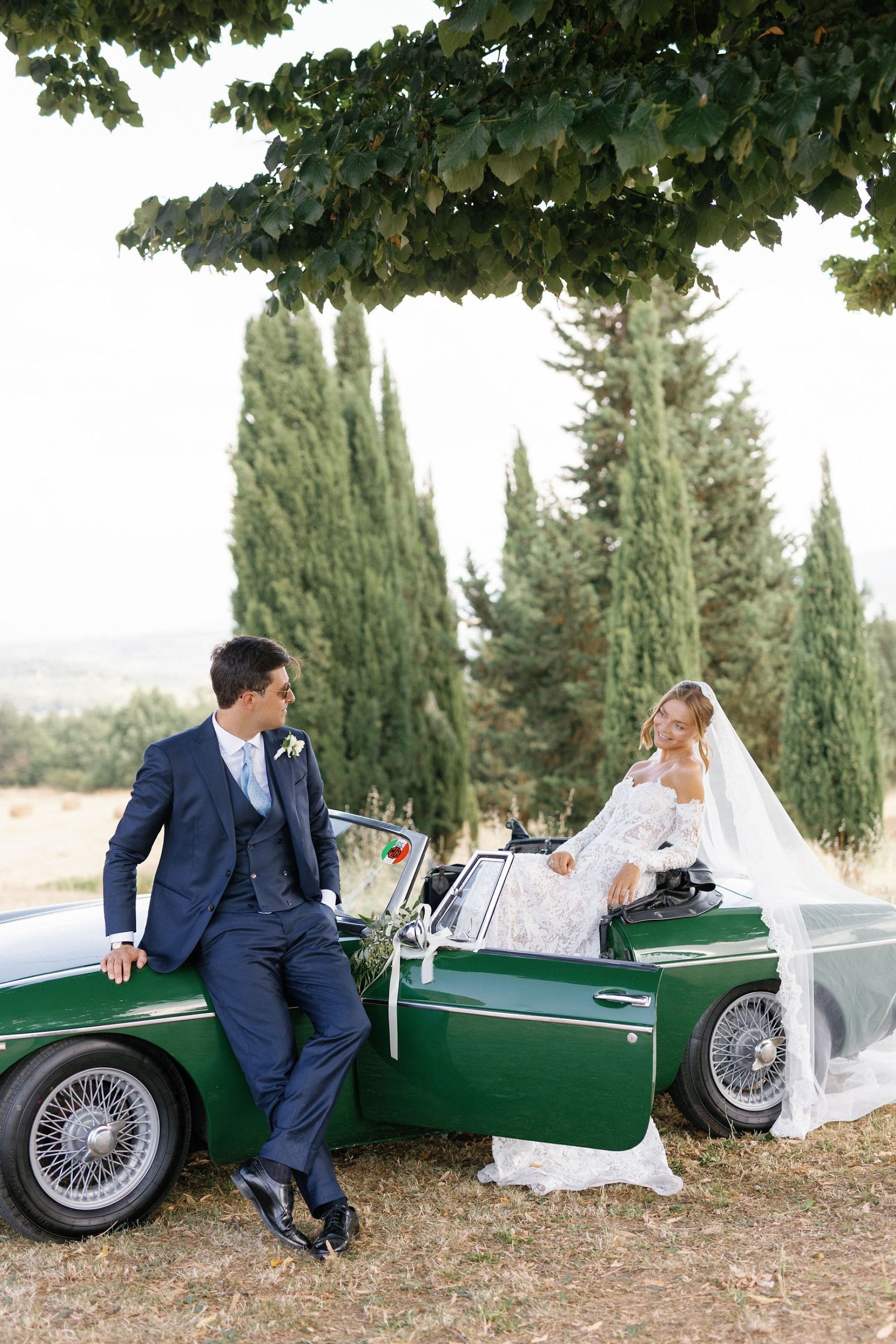 A Secret Fairy Garden and Tuscan Romance: Ksenia &amp; Stefano's Wedding at Villa Barberino photo