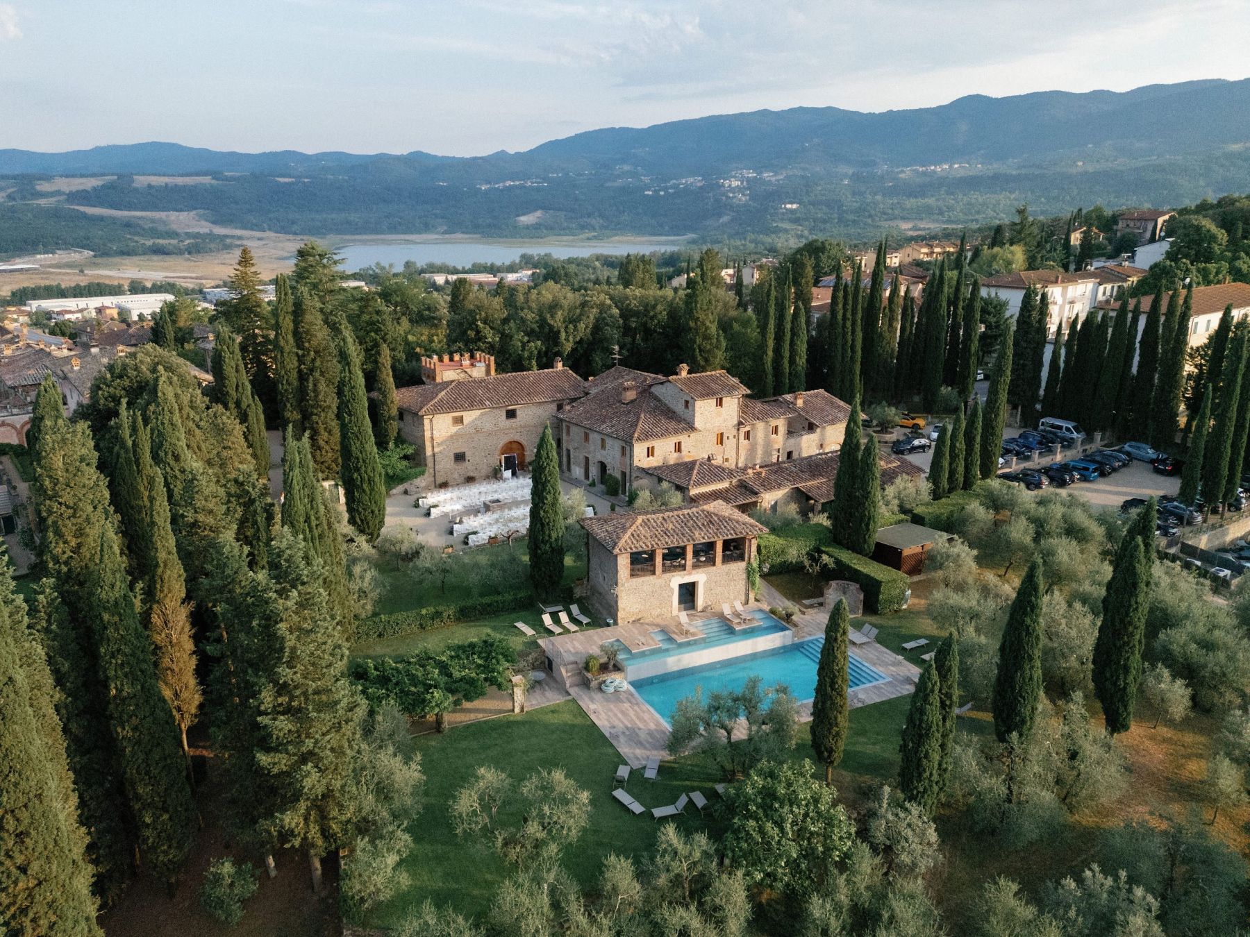 A Secret Fairy Garden and Tuscan Romance: Ksenia &amp; Stefano's Wedding at Villa Barberino photo