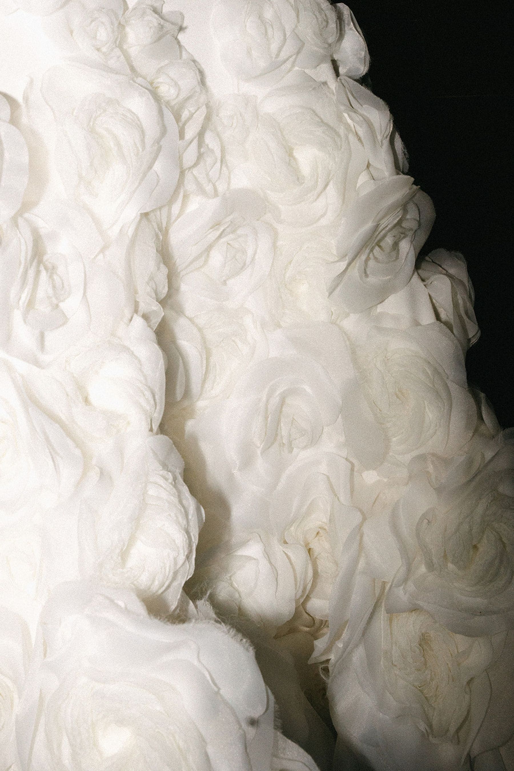 Calla Lilies &amp; Clifftop Vows: Erin &amp; Di's Romantic Wedding at Sri Panwa  photo