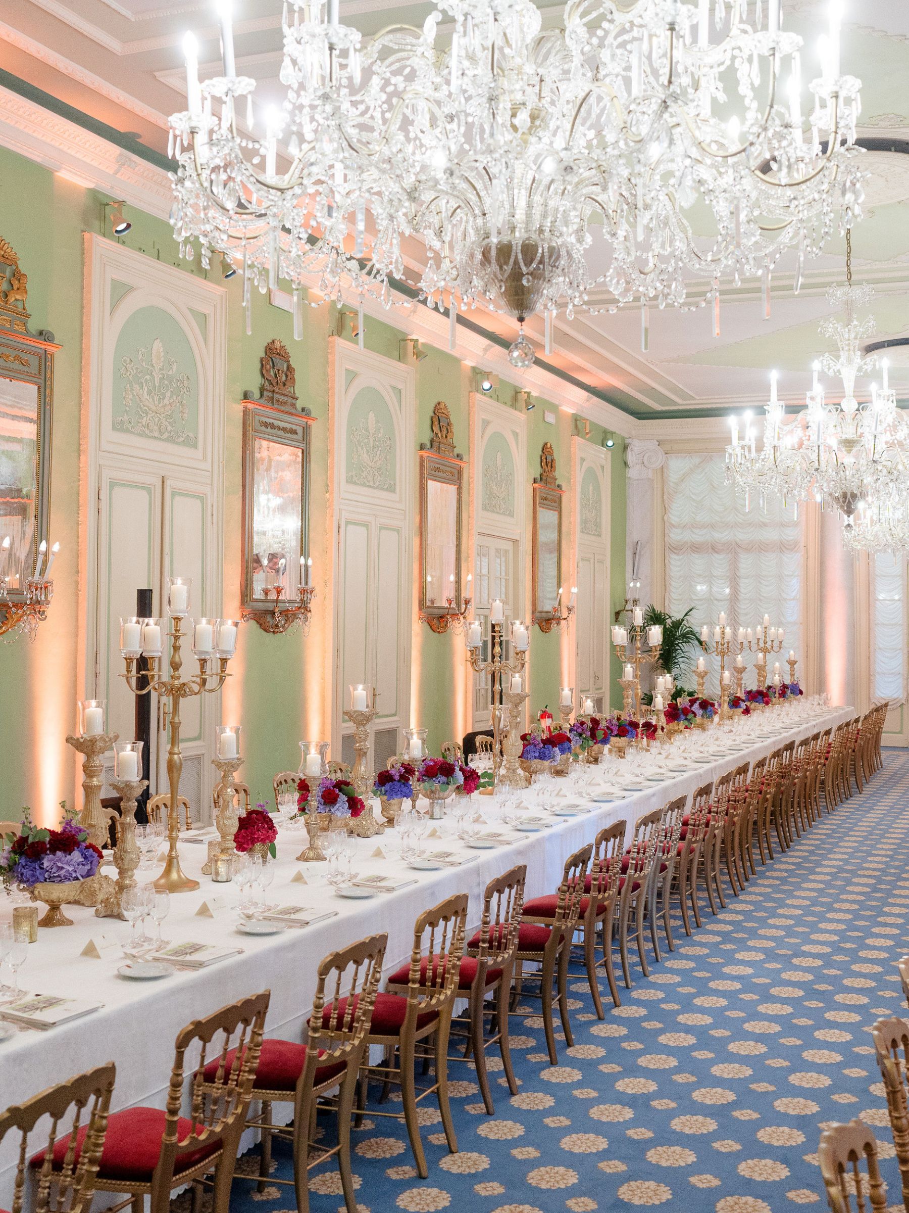 Jacquelyn &amp; Nick's Timeless Gatsby-Inspired Wedding at Villa Erba photo