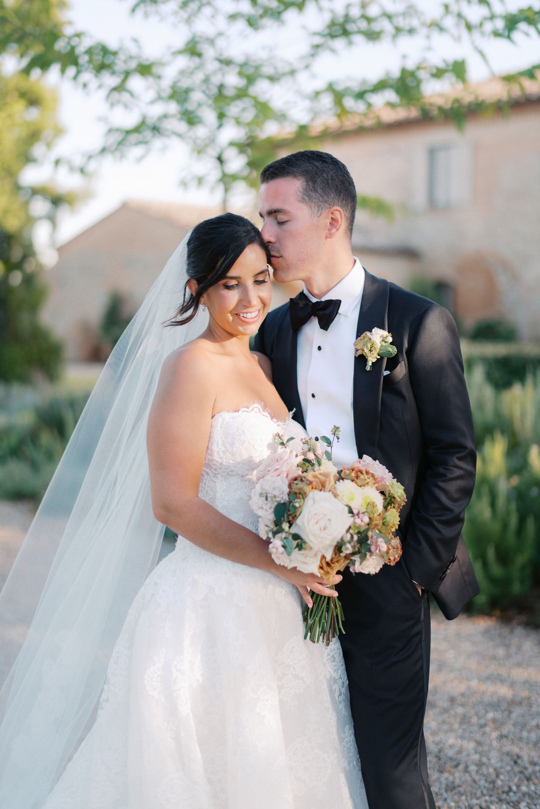 Vines, Vows &amp; Vintage Blooms: Hannah &amp; Timothy's Tuscan Wedding at Ombroneta photo