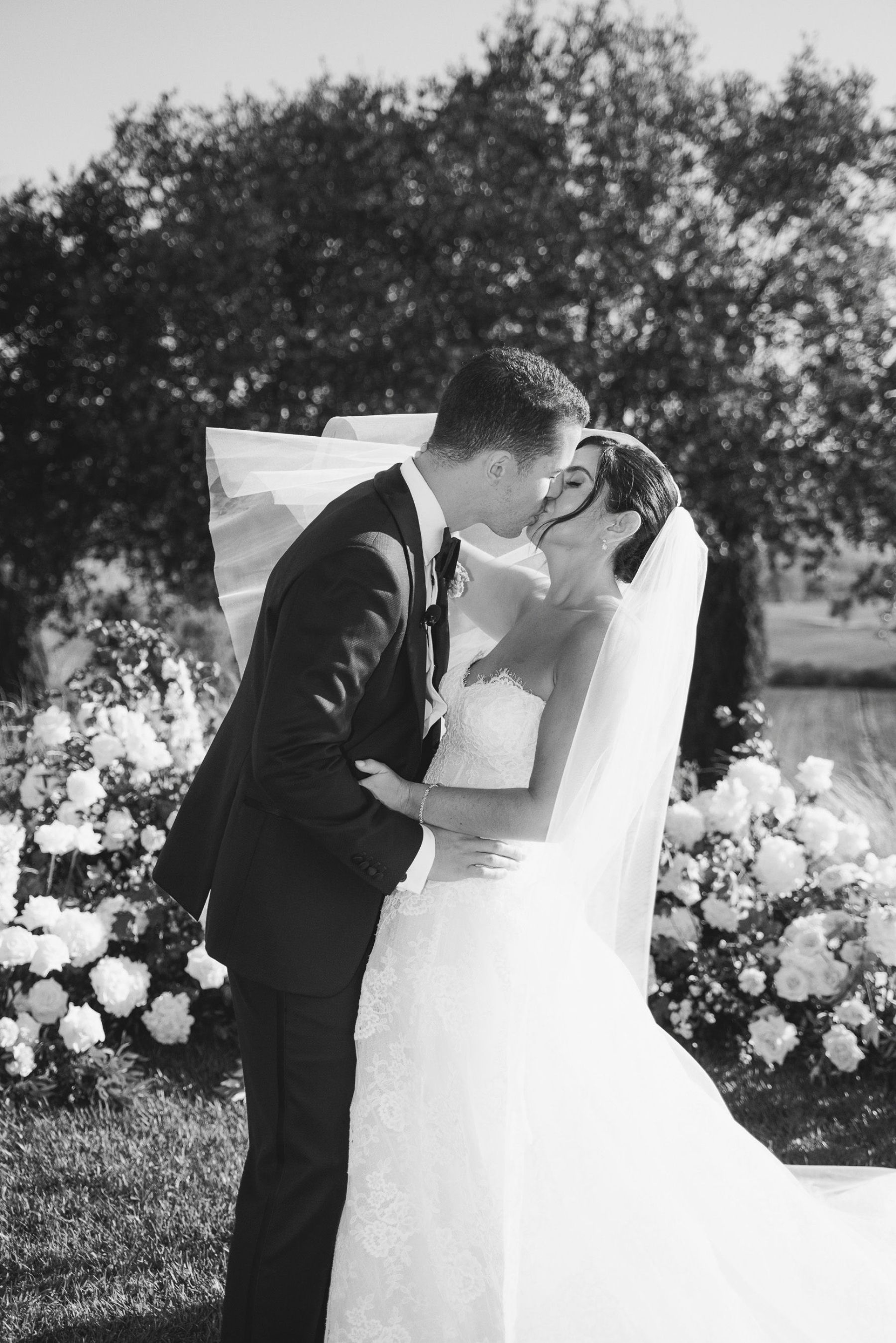 Vines, Vows &amp; Vintage Blooms: Hannah &amp; Timothy's Tuscan Wedding at Ombroneta photo